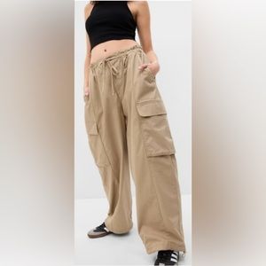 PROJECT GAP Organic Cotton Cargo Parachute Pants XXS-XS but fits up to a Medium